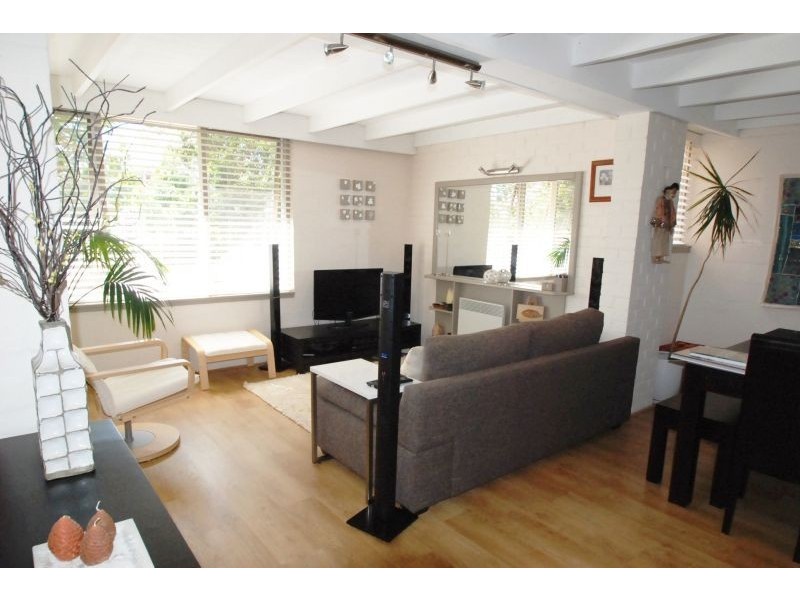 20/10-16 White Street, Glen Iris VIC 3146