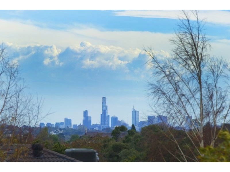 8 Sky Lane, Ashburton VIC 3147