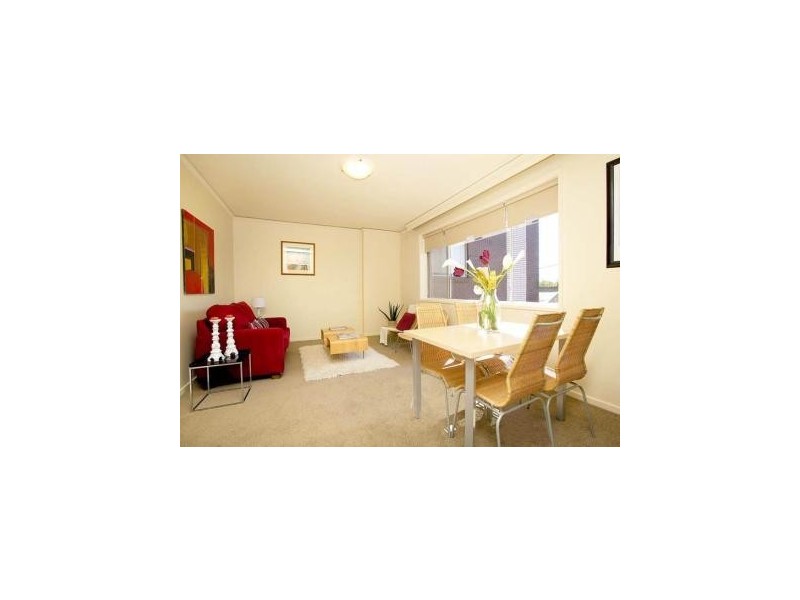 9/8-10 Sutherland Road, Armadale VIC 3143
