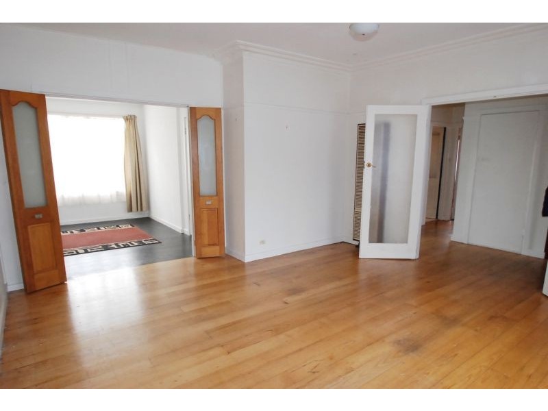 39 Ivanhoe Grove, Malvern East VIC 3145