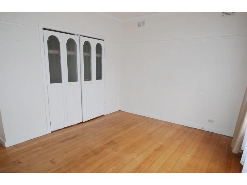 39 Ivanhoe Grove, Malvern East VIC 3145