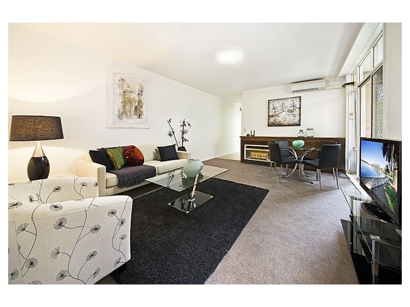 1/11 Fulton Street, St Kilda East VIC 3183