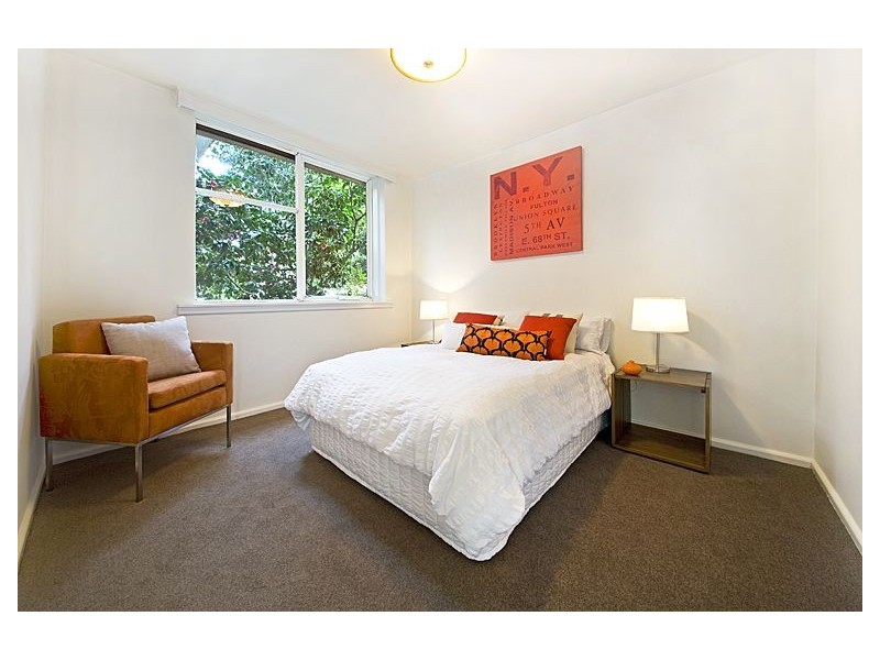 1/11 Fulton Street, St Kilda East VIC 3183