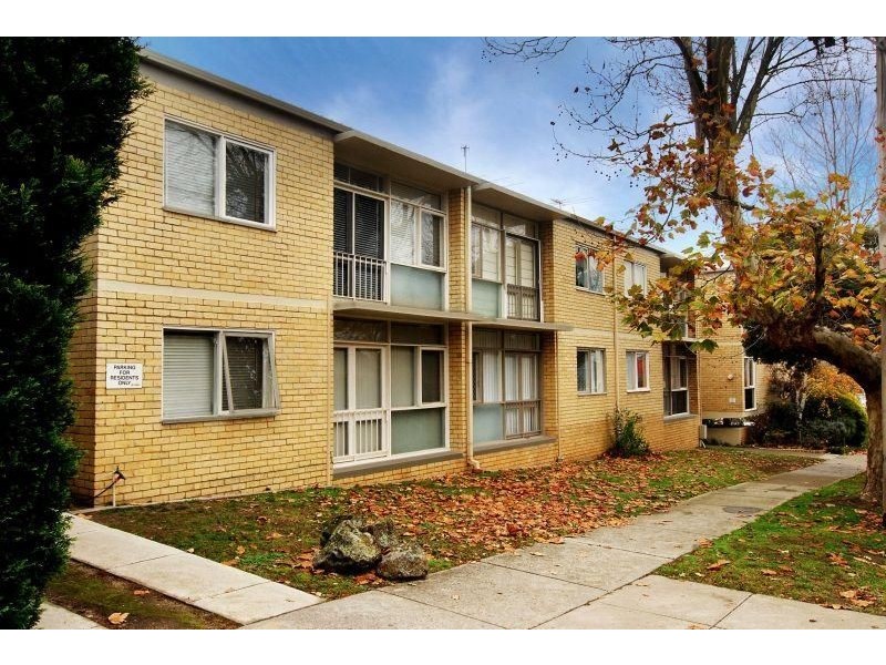 9/894 Burke Road, Camberwell VIC 3124