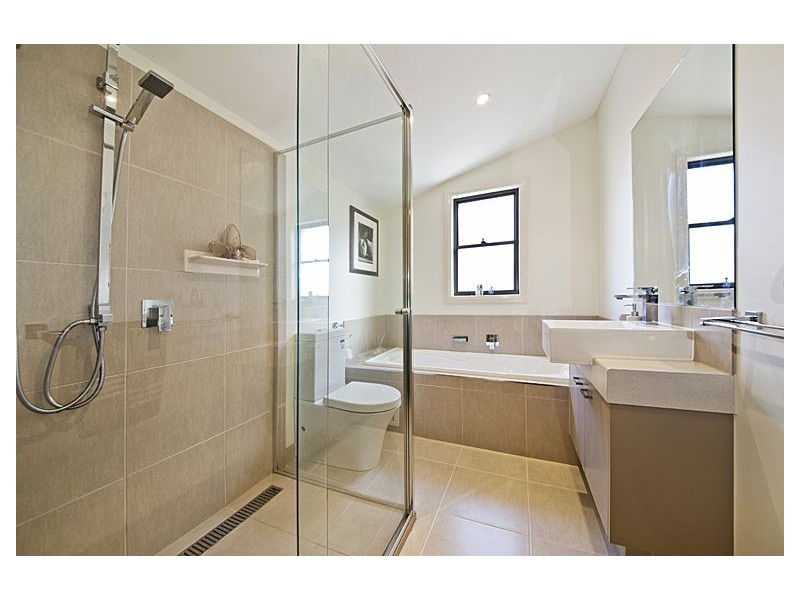 3/228 Elgar Road, Box Hill South VIC 3128