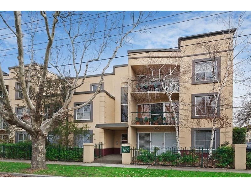 10/5 Warley Road, Malvern East VIC 3145