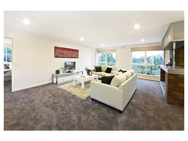 26 Ansett Crescent, Forest Hill VIC 3131