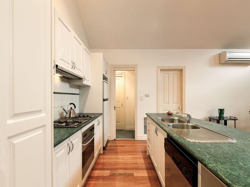 12 Silverton Street, Malvern East VIC 3145