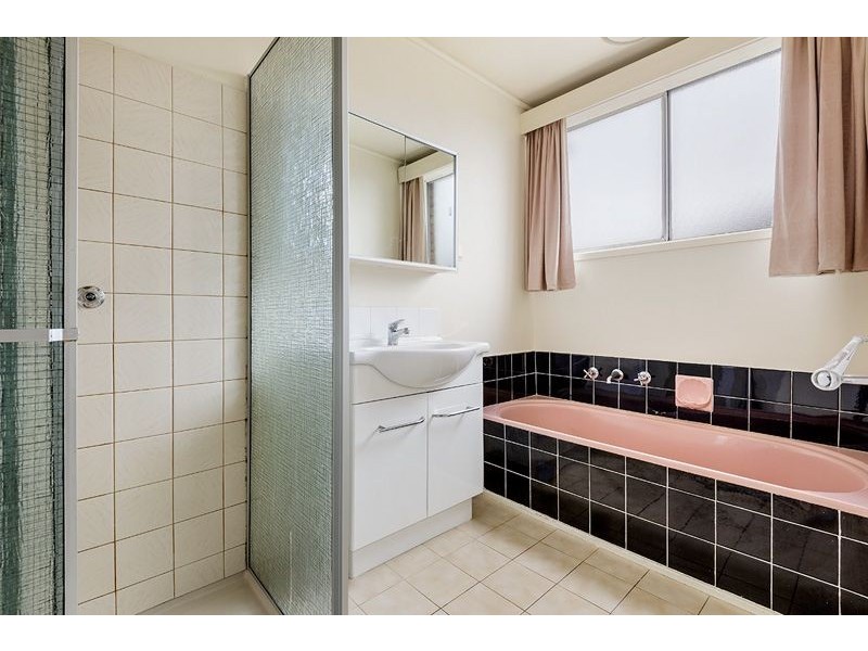 56 Thea Grove, Doncaster East VIC 3109