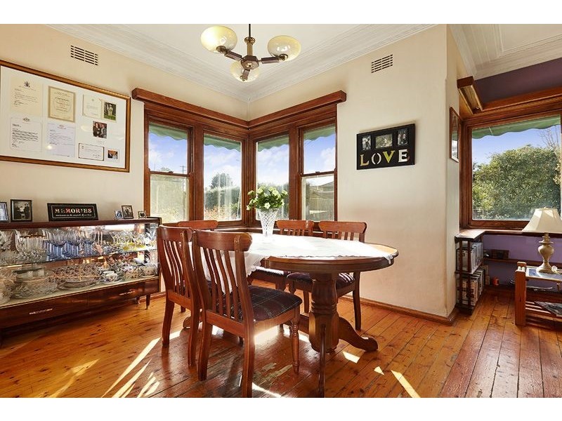 352 Warrigal Road, Ashburton VIC 3147