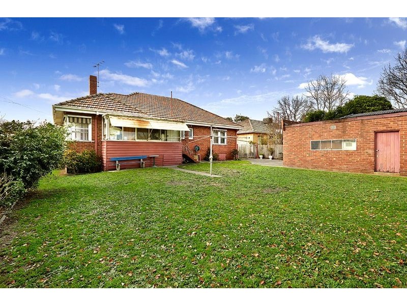 352 Warrigal Road, Ashburton VIC 3147