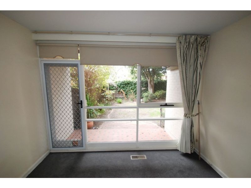 2/29 Belmont Avenue North, Glen Iris VIC 3146