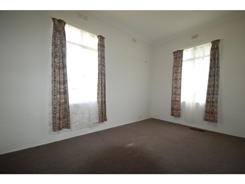 3 Sunderland Avenue, Ashburton VIC 3147