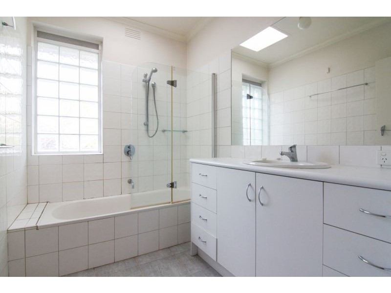 4/26 Ferncroft Avenue, Malvern East VIC 3145