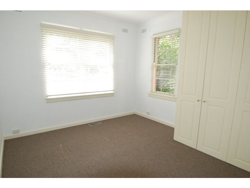 1/4 Lancaster Street, Ashburton VIC 3147