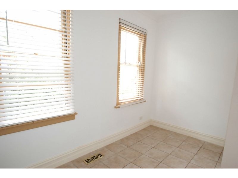 1/4 Lancaster Street, Ashburton VIC 3147