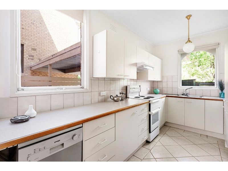 4/122 Milton Parade, Glen Iris VIC 3146