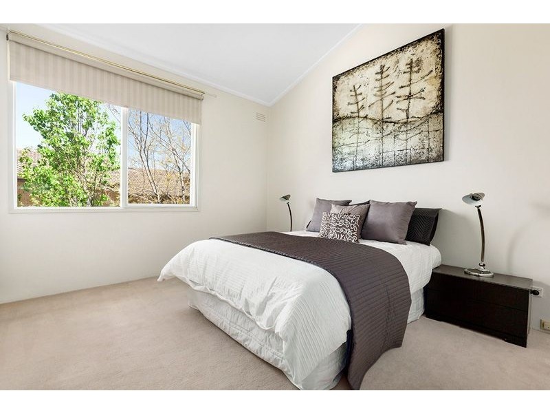 4/122 Milton Parade, Glen Iris VIC 3146