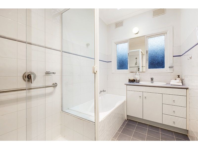 14 Rebecca Road, Malvern East VIC 3145