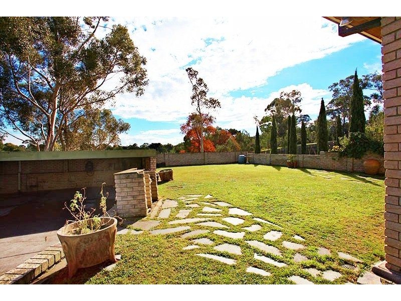 4 Estella Avenue, Glen Iris VIC 3146