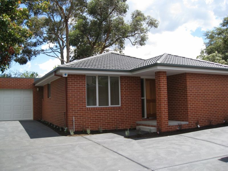 2/49 Parer Street, Burwood VIC 3125