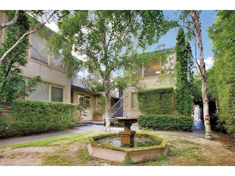 11/1456 Malvern Road, Glen Iris VIC 3146