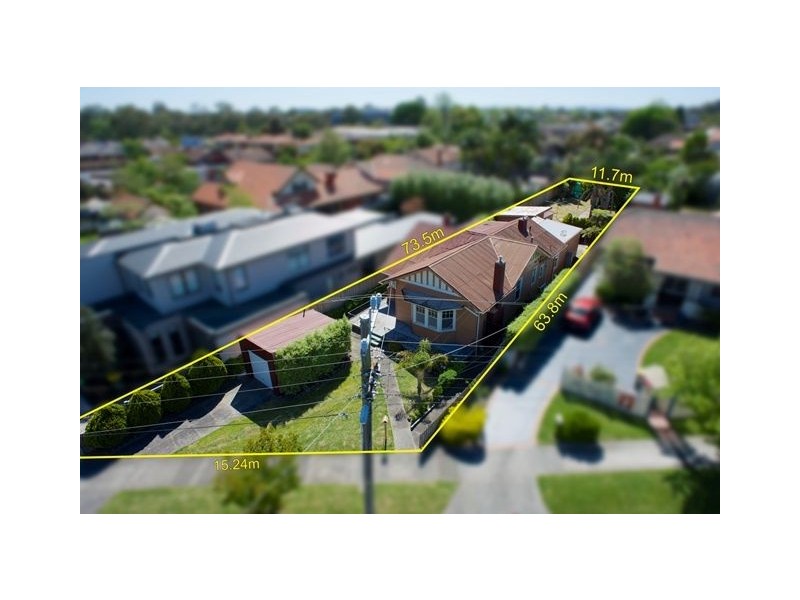 10 Howe Street, Murrumbeena VIC 3163