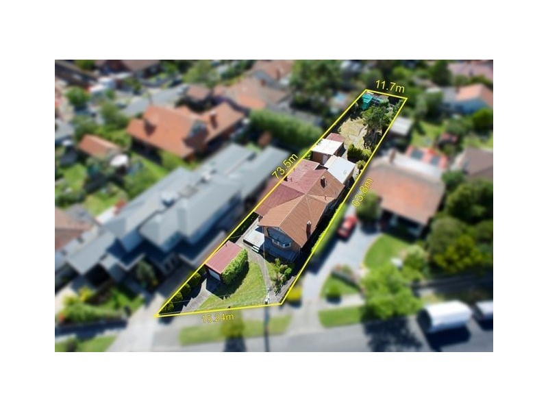 10 Howe Street, Murrumbeena VIC 3163