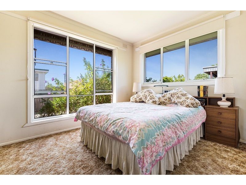 42 Douglas Street, Ashwood VIC 3147