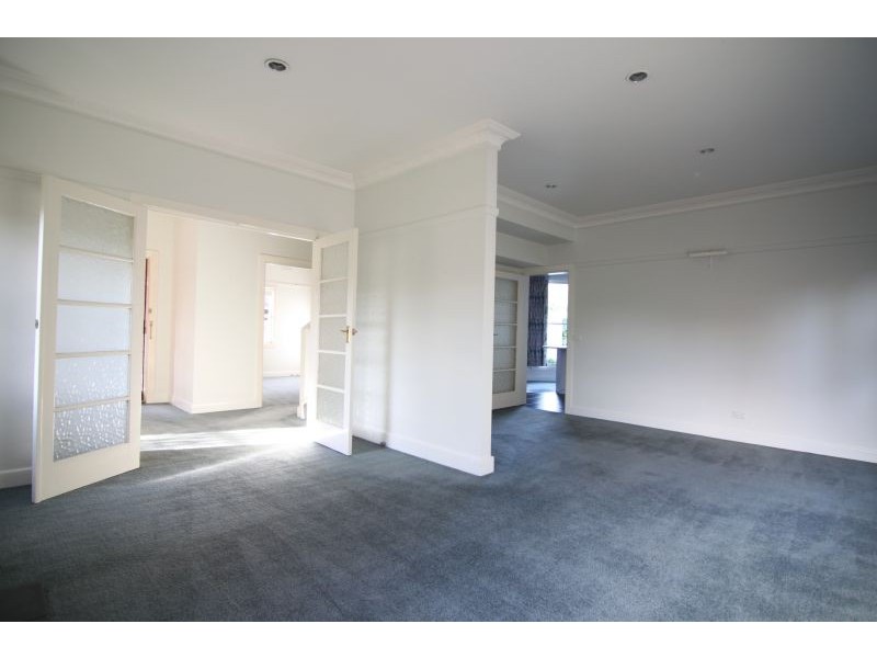 5 Wallis Avenue, Glen Iris VIC 3146