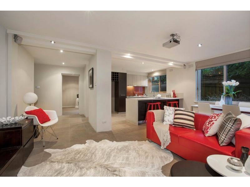 2/597 Orrong Road, Armadale VIC 3143