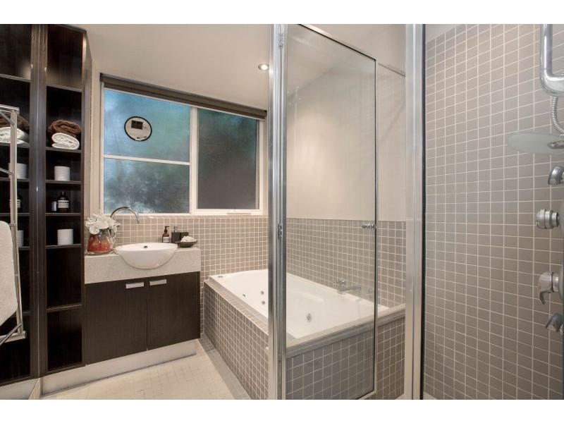 2/597 Orrong Road, Armadale VIC 3143