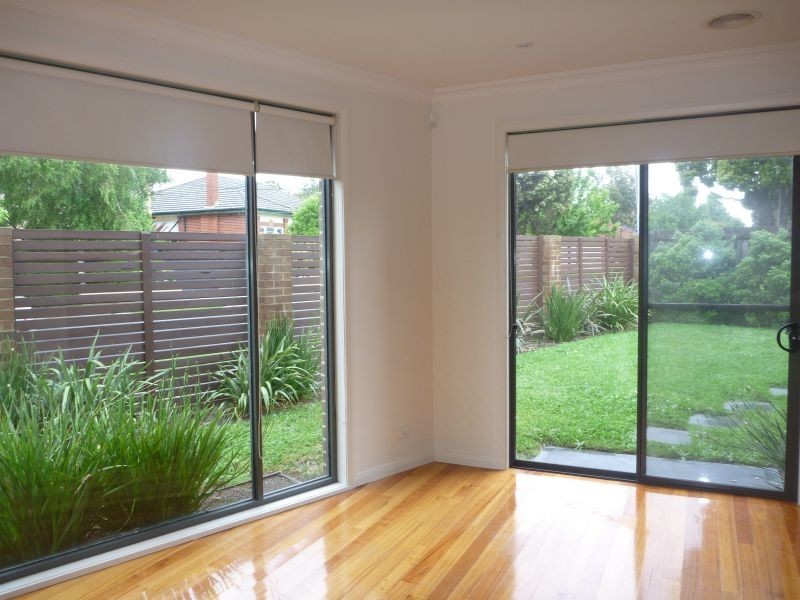 2 Howe Street, Murrumbeena VIC 3163