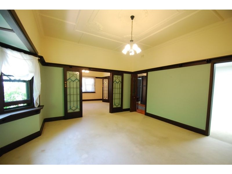 26 Hilltop Avenue, Glen Iris VIC 3146
