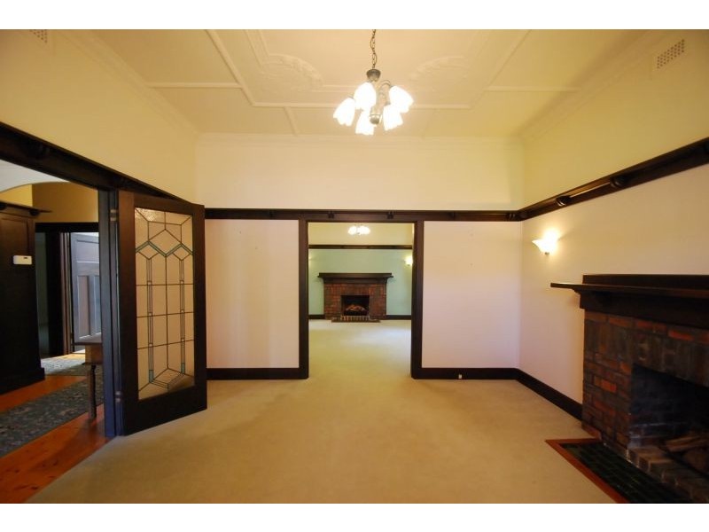 26 Hilltop Avenue, Glen Iris VIC 3146