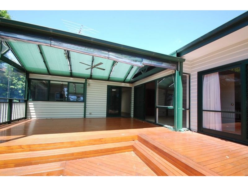 26 Hilltop Avenue, Glen Iris VIC 3146