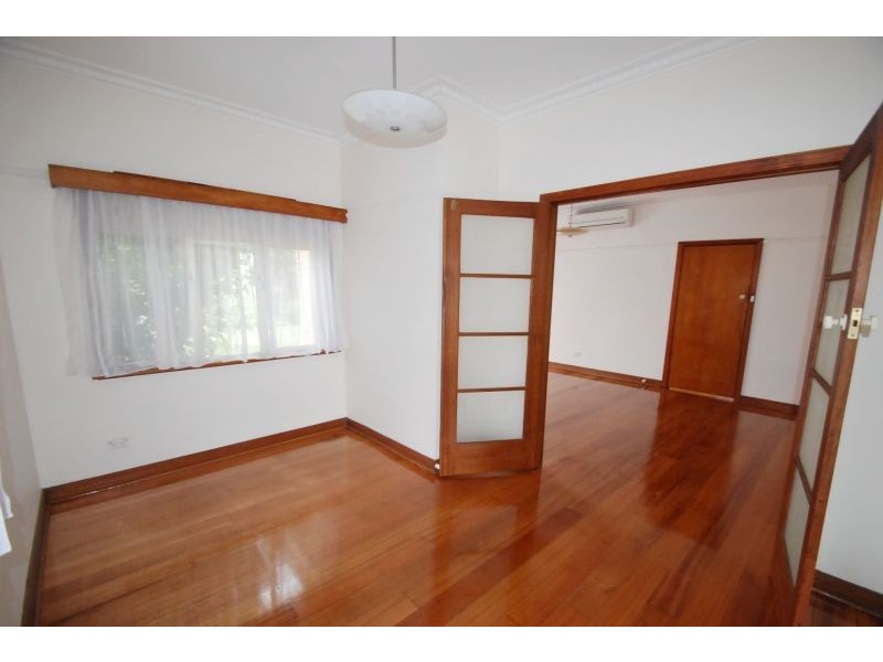 47 Dent Street, Glen Iris VIC 3146