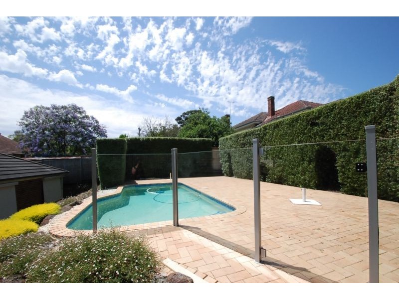 27 Through Road, Camberwell VIC 3124