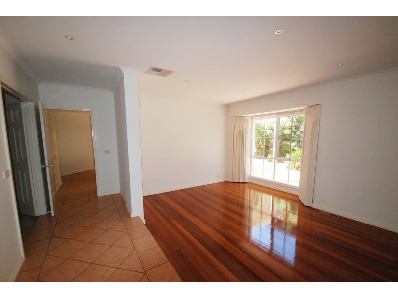 27 Through Road, Camberwell VIC 3124