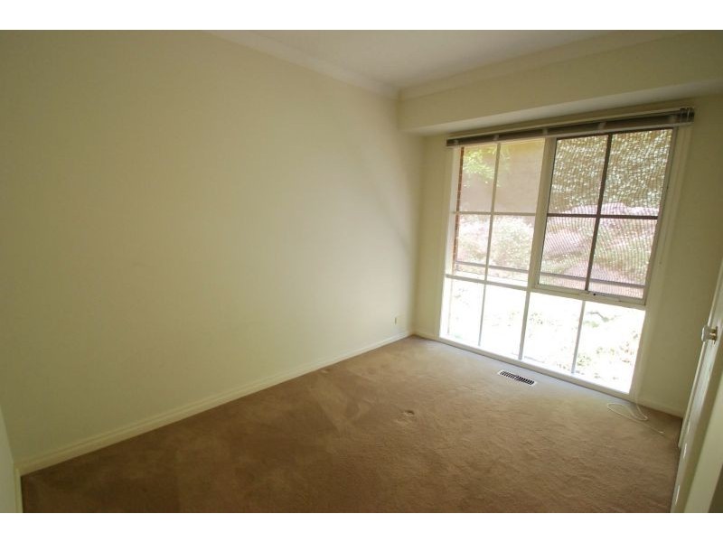 27 Through Road, Camberwell VIC 3124
