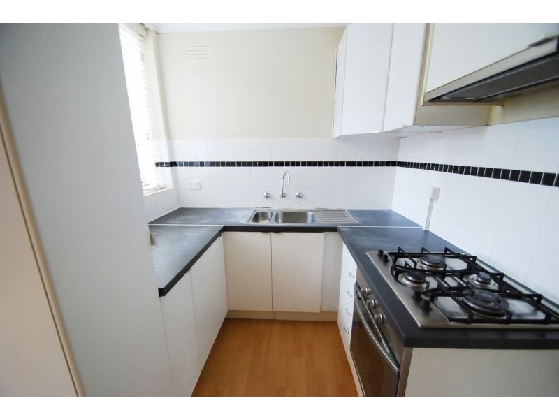 4/1 Tooronga Road, Malvern East VIC 3145