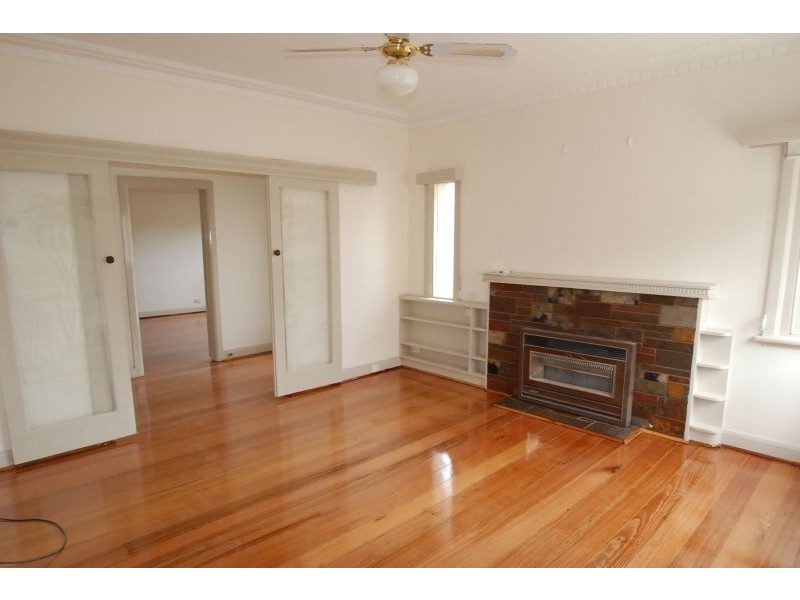 1/76 Drummond Street, Chadstone VIC 3148