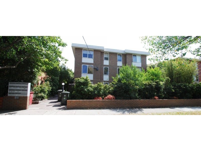 1/69 Edgar Street North, Glen Iris VIC 3146