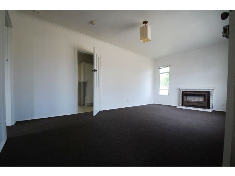 5 Melinga Crescent, Chadstone VIC 3148