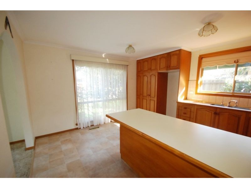 1/25 May Park Avenue, Ashwood VIC 3147