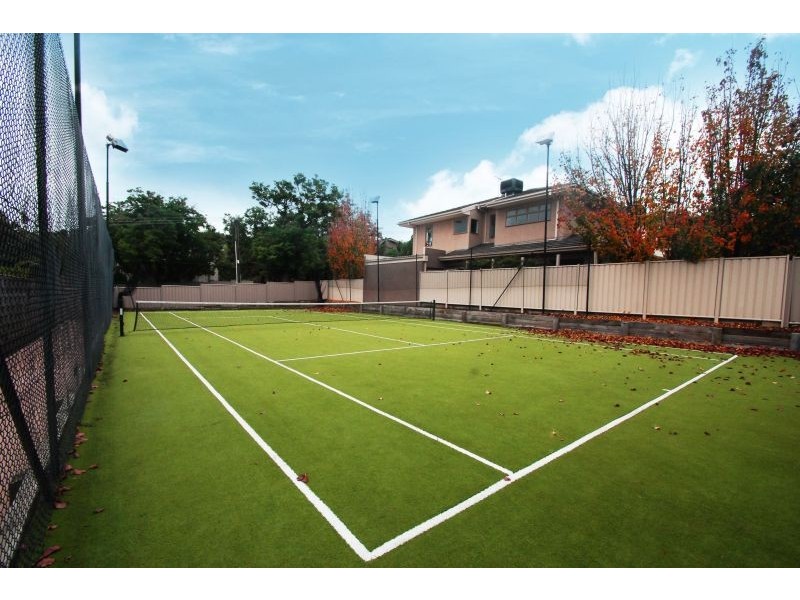 21 Middle Road, Camberwell VIC 3124