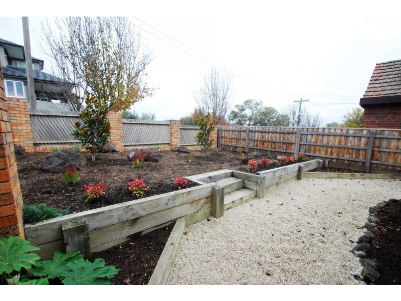 21 Middle Road, Camberwell VIC 3124