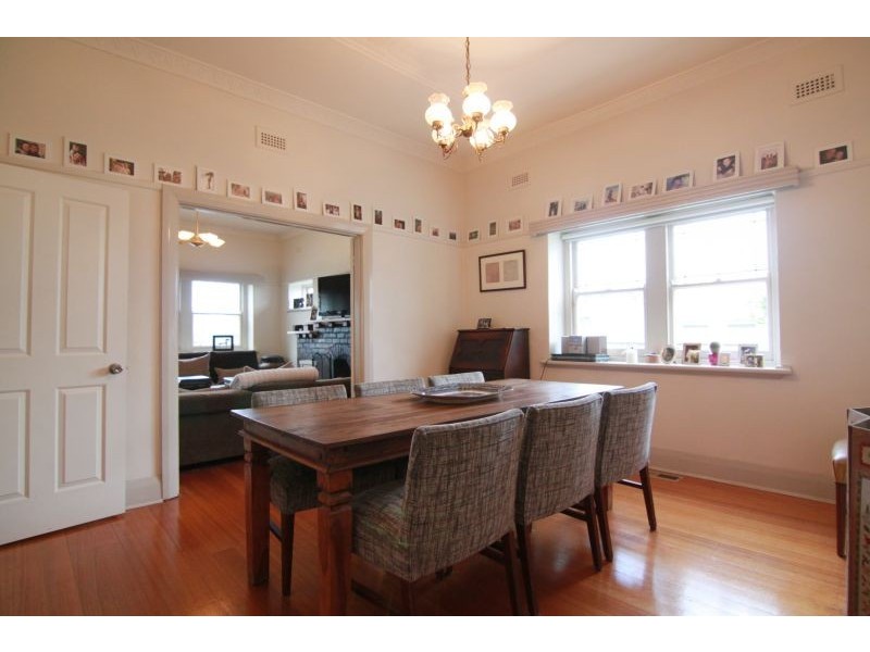 1191 Dandenong Road, Malvern East VIC 3145