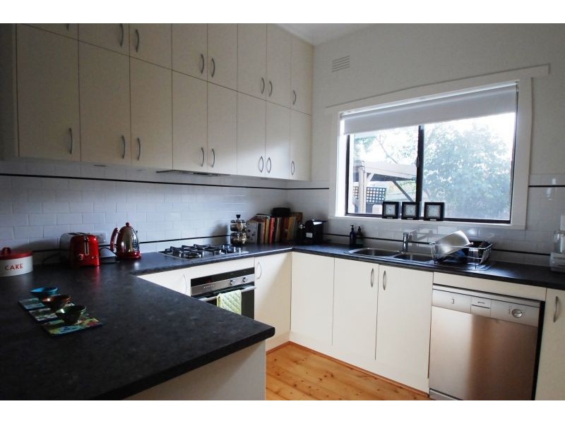 9 Coolgardie Avenue, Malvern East VIC 3145