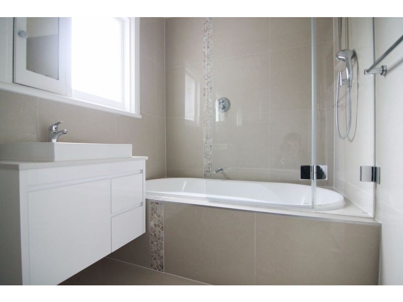 1 Kent Street, Glen Iris VIC 3146